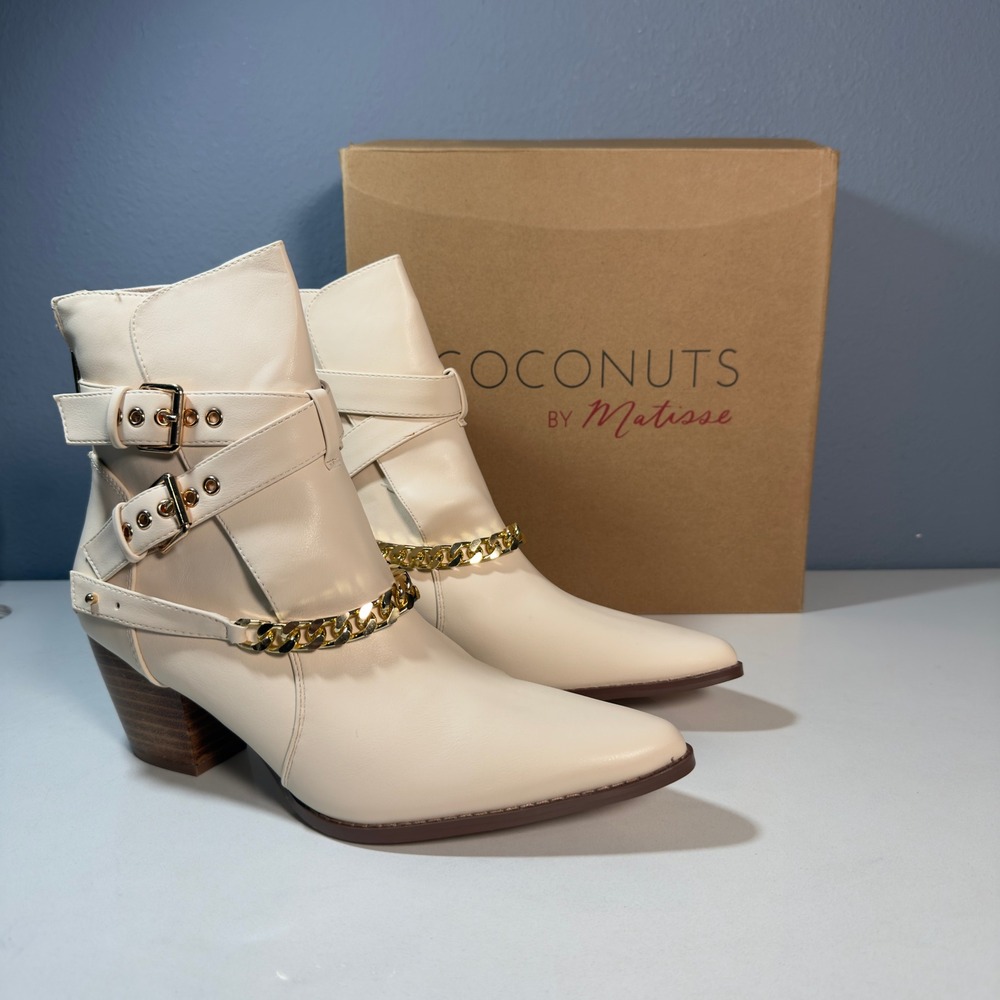 Coconuts by Matisse Jill Ankle Boots Gold Buckle Chain Booties Womens 7.5 Ivory